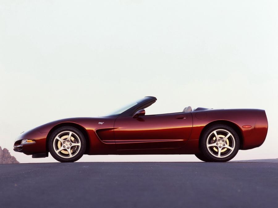  Chevrolet Corvette Convertible 50th Anniversary 2002 года  (фото 2 из 7)